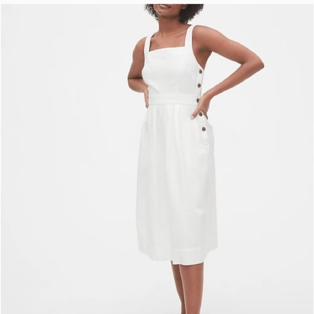 Elegant White Button-Detail Dress